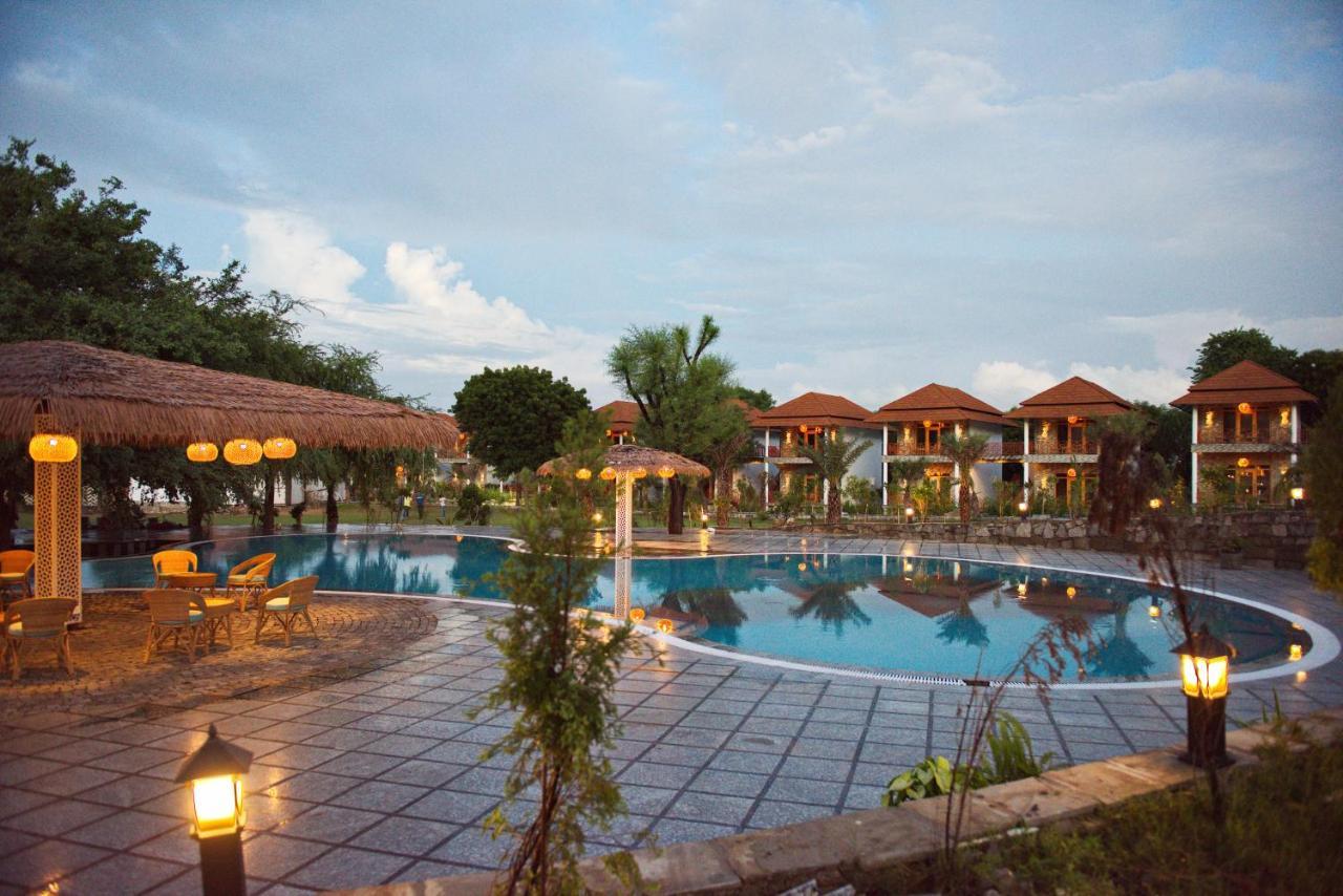 Wild Rose Resort & Spa Pushkar Exteriör bild